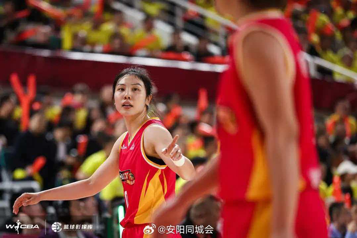 B体育中国-山西女篮青春风暴虽败犹荣|四川|CBA总决赛|体育赛事讨论|张茹|四川女篮_新浪体育_新浪新闻